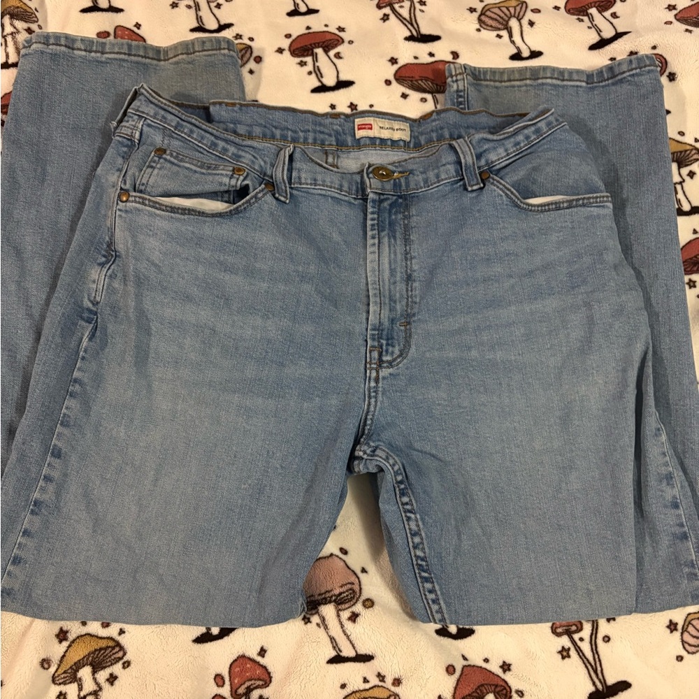 Wrangler Men's Relaxed Boot Light Blue Jeans 36/30